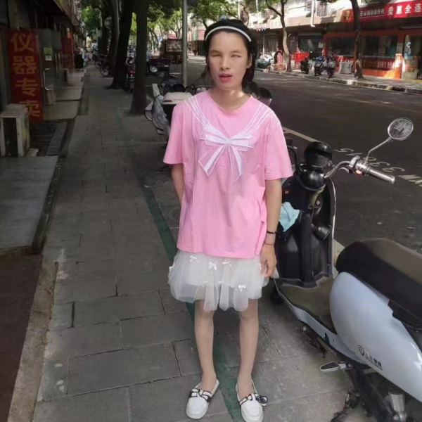 上海26岁单身美女真诚找对象-南昌相亲网